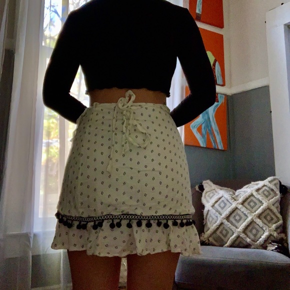 Mini wrap skirt - Picture 2 of 3